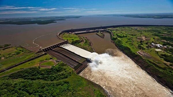 Pagaron un promedio de US$ 4 por MWh generado por Itaipú que cedimos al Brasil en los últimos 37 años - Nacionales - ABC Color