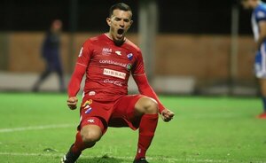El goleador del fútbol paraguayo fue presentado en su nuevo equipo del exterior