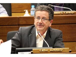Celso Kennedy contra Efraín: “Tiene cero credibilidad ante el electorado paraguayo
