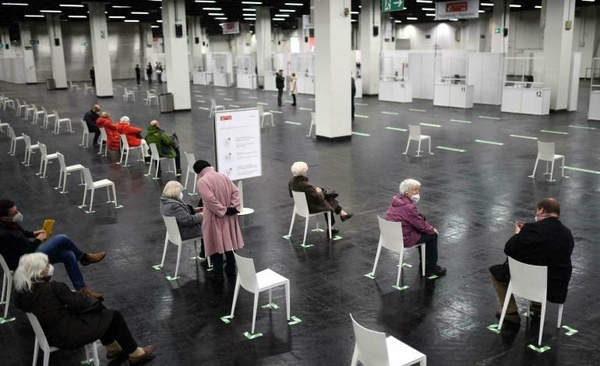Diario HOY | La vacuna obligatoria no llegará a Alemania hasta mitad de año, como pronto