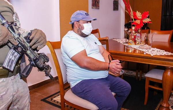 Capturan a presunto jefe narco y decomisan casi mil kilos de cocaína