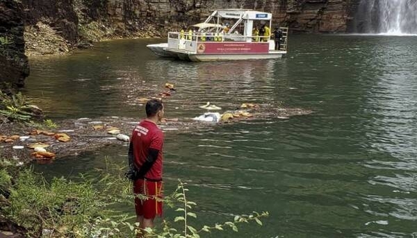 Diario HOY | Suben a ocho los muertos por la caída de una pared rocosa sobre barcas en Brasil