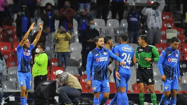 El Cruz Azul de los paraguayos arranca con el pie derecho