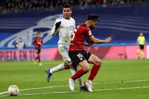Valencia cambia de hoja tras el “robo” por el penal de Omar Alderete - Fútbol Internacional - ABC Color