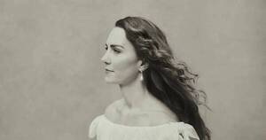 La Nación / Impresionante: Kate Middleton transformada en una Sissi contemporánea