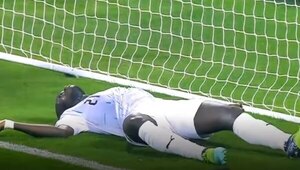 ¡Qué susto en Qatar! Jugador sufrió un infarto en pleno partido