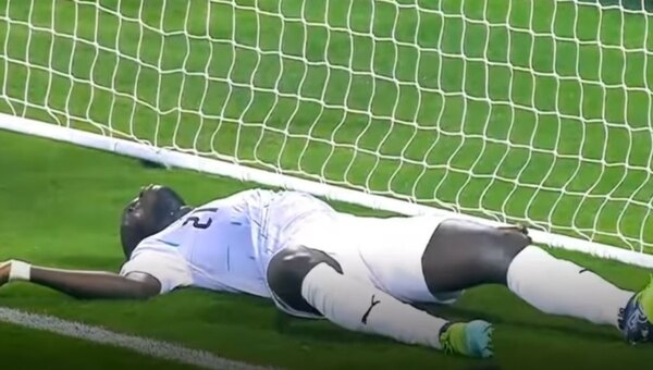 ¡Qué susto en Qatar! Jugador sufrió un infarto en pleno partido