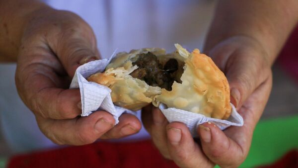 Empanada de mango es igual que la chilena