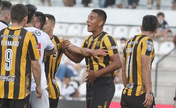 Si no sale lo de 'Pulpito', ¿Cruz Azul viene por Fernández?