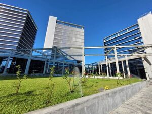 Usarán US$ 34 millones del metrobús para “equipar” oficinas del Puerto - Nacionales - ABC Color
