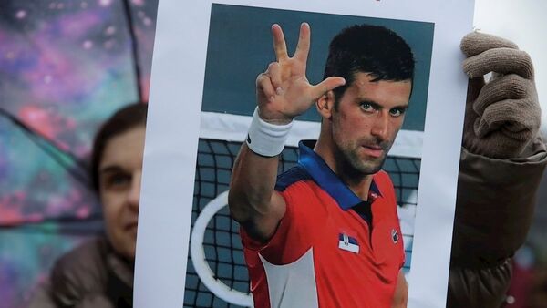 Djokovic gana la batalla judicial contra su deportación de Australia