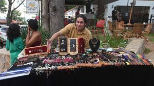 Movida artesanal en San Ber - Sociales - ABC Color