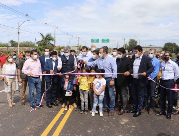 La crítica por nuevas rutas desde “la capital”