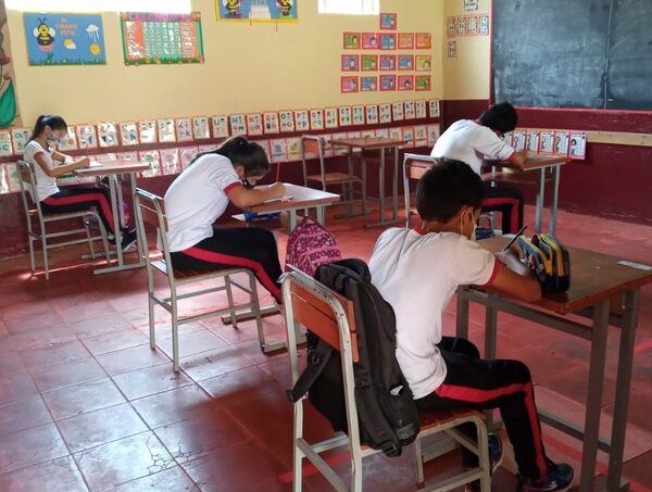 Esperan que mayoría de niños estén inmunizados con una dosis antes del inicio de clases · Radio Monumental 1080 AM