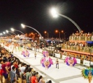 Suspenden carnaval encarnaceno ante contagios de covid-19 - Paraguay.com