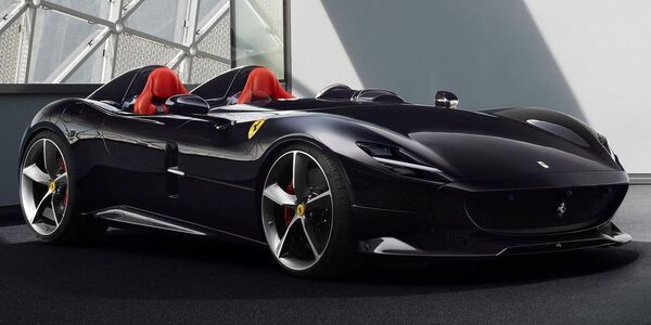 Ferrari apunta a fabricar su primer auto eléctrico