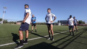 Los Romero, Ávalos y Amarilla se entrenan en el COP - Selección Paraguaya - ABC Color