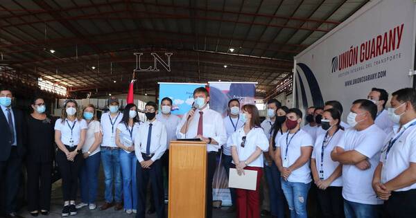 La Nación / MEC inició entrega de kits escolares: “Estamos cubriendo el 100% del Chaco paraguayo”