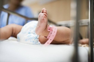 Diario HOY | Piden incluir a los bebés prematuros en el esquema de vacunación