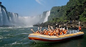Armada suspende paseos en lanchas en las Cataratas del Yguazú