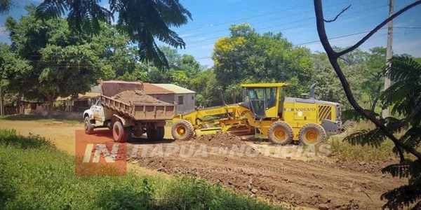 LA GOBERNACIÓN REALIZA IMPORTANTE INTERVENCIÓN EN TRAMOS RURALES DE CNEL. BOGADO - Itapúa Noticias