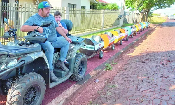 Fabricó trencito para dar alegría a niños - OviedoPress