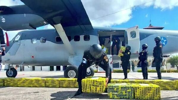 Incautan “narcojet” que sería de las disidencias de las FARC con una tonelada de cocaína