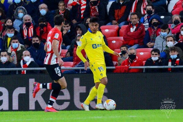 El Cádiz de Santiago Arzamendia destituyó a su histórico entrenador