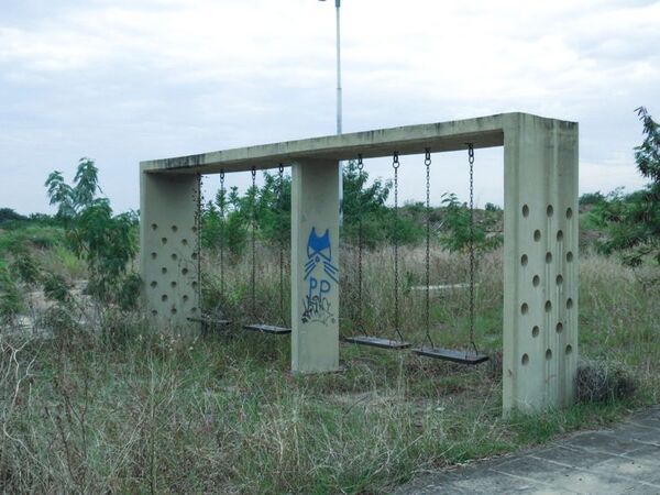 Decadente imagen muestra el Parque de la Solidaridad, a 9 años de su inauguración - Nacionales - ABC Color