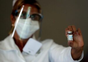 El BCIE concede a Cuba un crédito para producir 200 millones de vacunas anticovid - MarketData