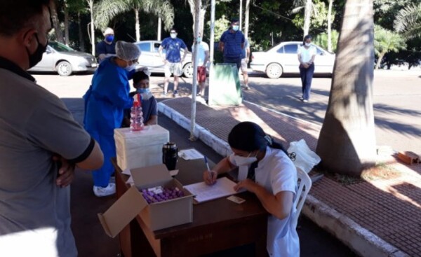 Confirmaciones de contagios podrían llegar a los 5.000 diarios