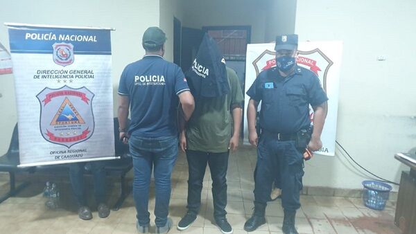 Policía Nacional detiene a hombre y recupera auto hurtado