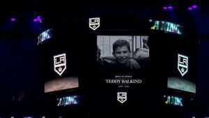 Un jugador de hockey de 16 años falleció tras ser degollado por el patín de un rival