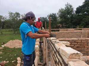 Construcción de viviendas genera más de 1.500 empleos en Boquerón - .::Agencia IP::.