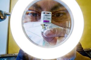 Italia alcanzó el récord de casi 700.000 vacunas contra coronavirus en un día - Mundo - ABC Color