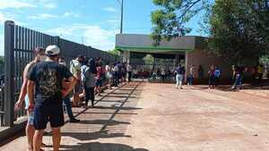 La improvisación de salud pública y la odisea para las pruebas de Covid - La Clave