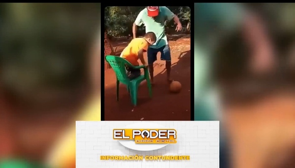 Que sean eternos los abuelos: Así jugó con su nieto