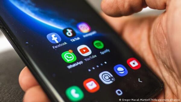 Piden a YouTube medidas concretas contra la desinformación