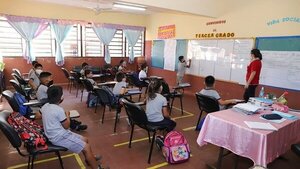 Gremio de docentes critica mala infraestructura escolar ante inminente inicio de clases | Noticias Paraguay