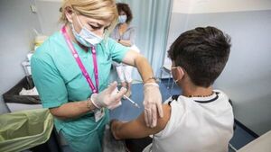 Covid: infectóloga vaticina que más niños podrían contagiarse si padres niegan a vacunarse