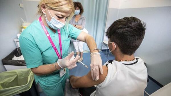 Covid: infectóloga vaticina que más niños podrían contagiarse si padres niegan a vacunarse