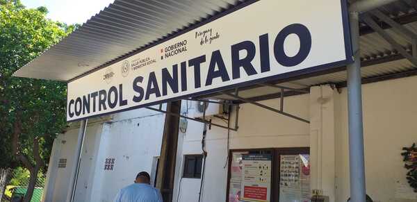Puesto de Control Sanitario funciona las 24 horas en la cabecera del puente San Roque