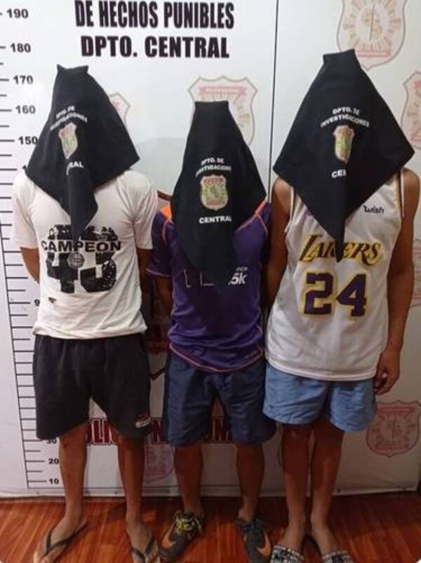 Detienen a tres sospechosos de haber matado a un joven delivery en Areguá