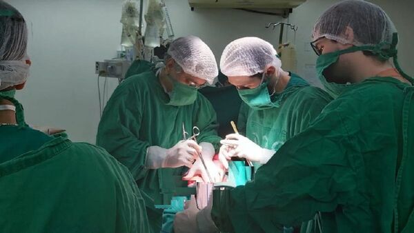 Trasplantes se realizan solo a vacunados en Hospital de Clínicas