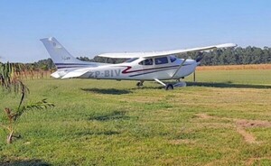 “Policías” roban avioneta de un silo en el distrito de San Cristóbal