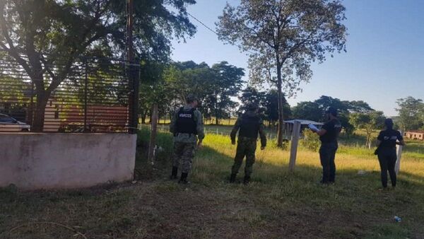 Policía detiene a tres hombres y se incauta de casi 350 kg de marihuana