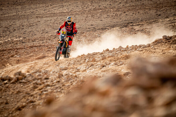 Price le da a KTM otra victoria
