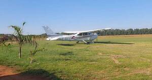 La Nación / Alto Paraná: delincuentes fuertemente armados robaron avioneta y vehículo de productor