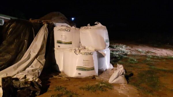 Policía Nacional recupera millonaria carga de fertilizantes en Caaguazú