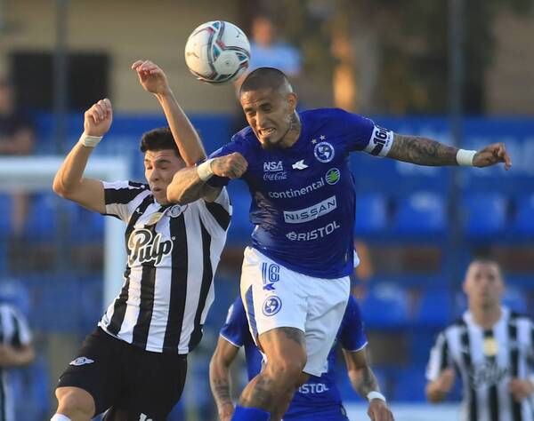 Crónica / El “Cañonero” quedó fuera de Sol y busca club pyahú